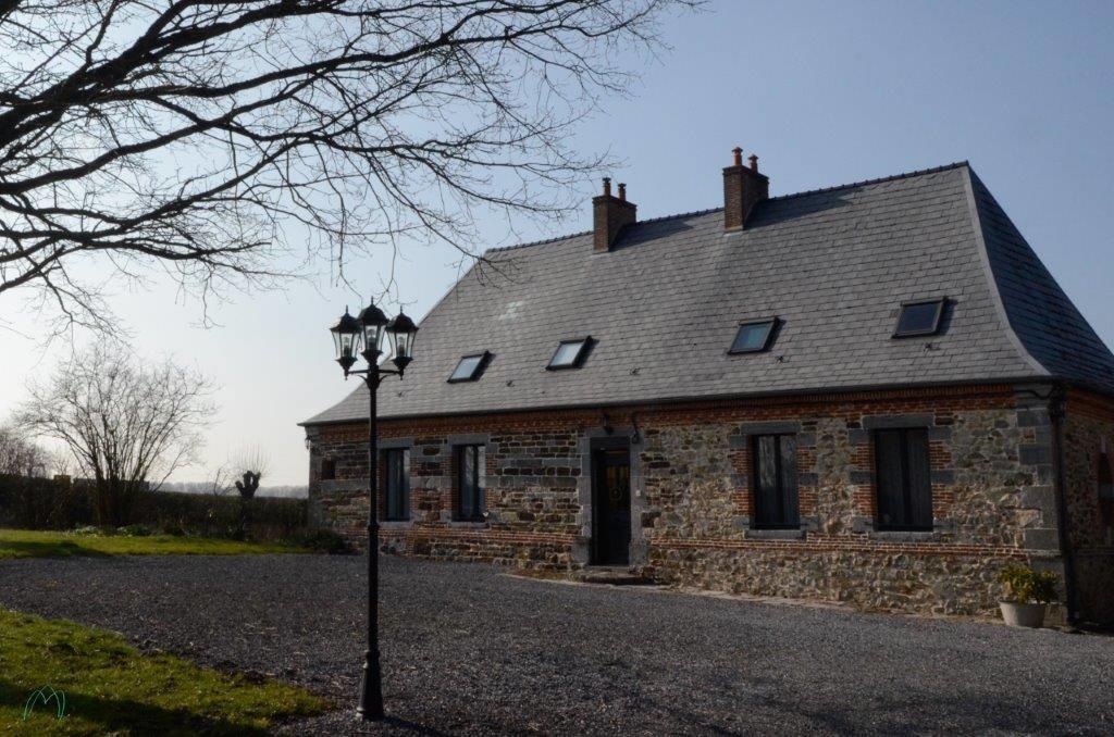 Bed and Breakfast Les Temps Gourmands Mondrepuis Esterno foto