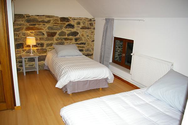 Bed and Breakfast Les Temps Gourmands Mondrepuis Esterno foto