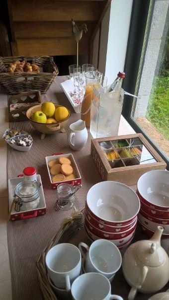 Bed and Breakfast Les Temps Gourmands Mondrepuis Esterno foto