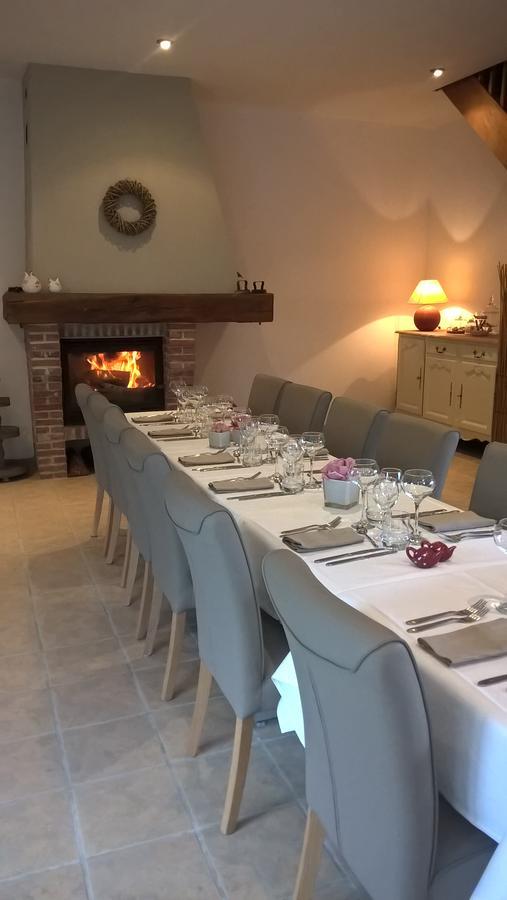 Bed and Breakfast Les Temps Gourmands Mondrepuis Esterno foto